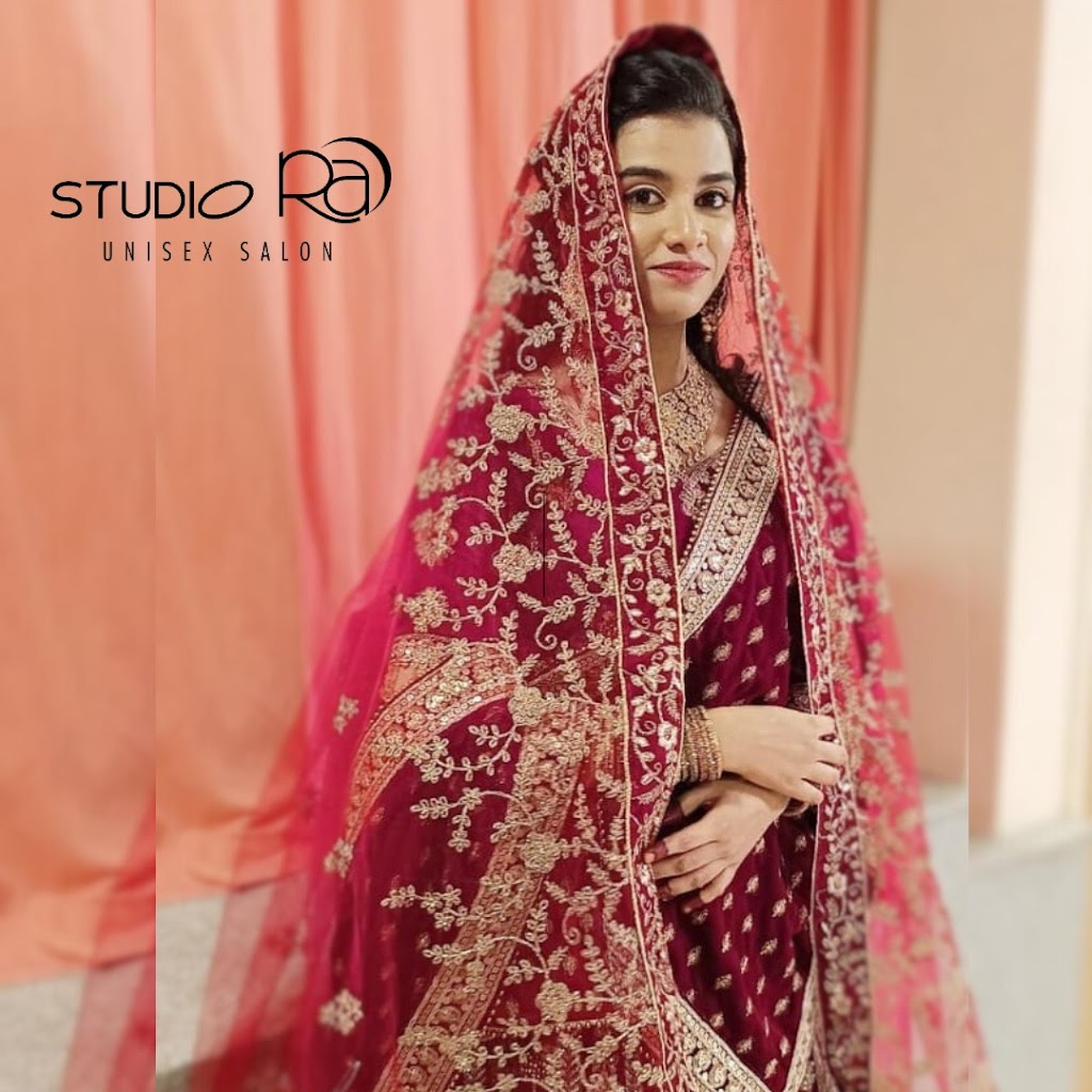 Studio Ra Unisex Salon Professional Beauty Parlour Unisex Salon In Kumananchavadi