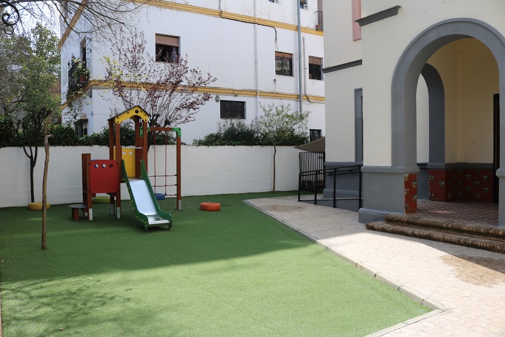 Sevilla Montessori School — Del propietario
