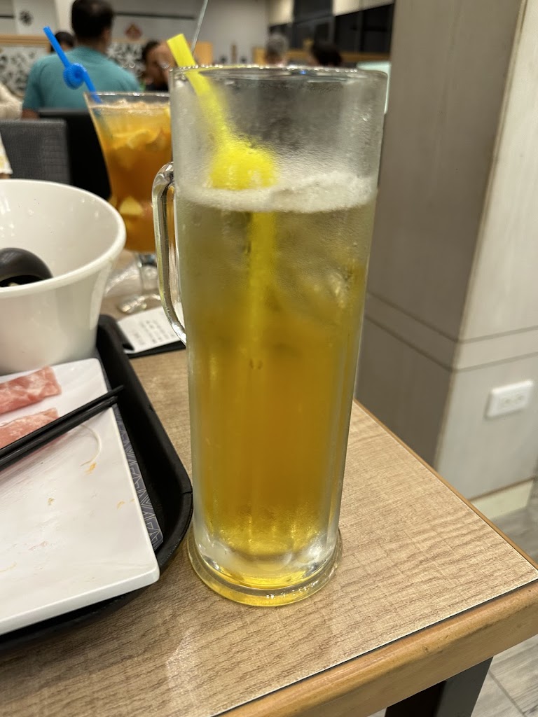 茶自點複合式餐飲台中旗艦店 的照片