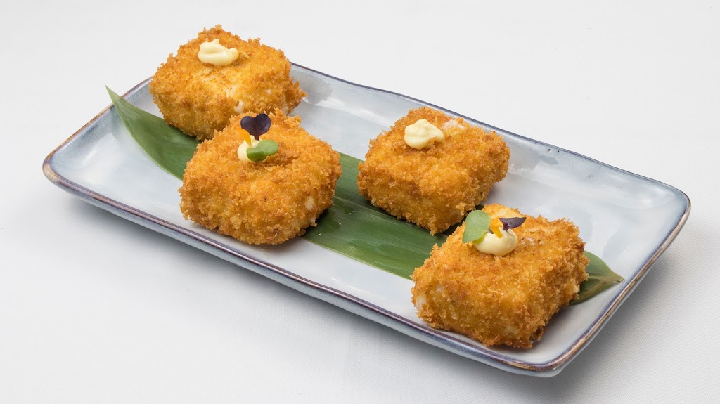 T-Class — Comida y bebida