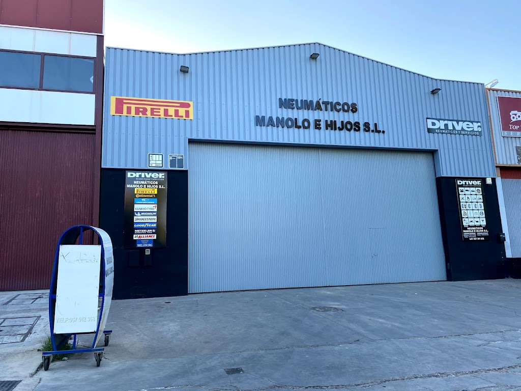 NEUMATICOS MANOLO E HIJOS, S.L. - DRIVER CENTER