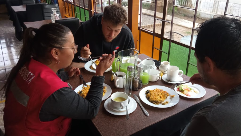 Comida y bebida