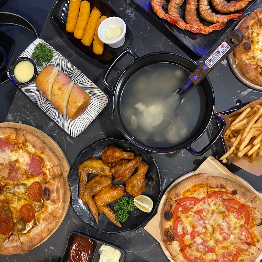 想想食堂 — 披薩｜火鍋｜漢堡｜丼飯《宵夜專賣店》 的照片