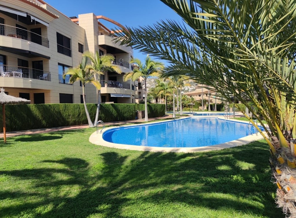 Jardines y Piscinas J.C.A