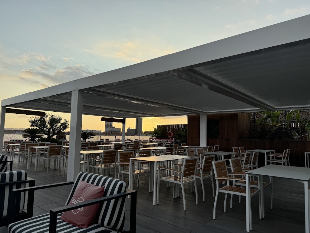 Rooftop Terrat Urpi — Ambiente