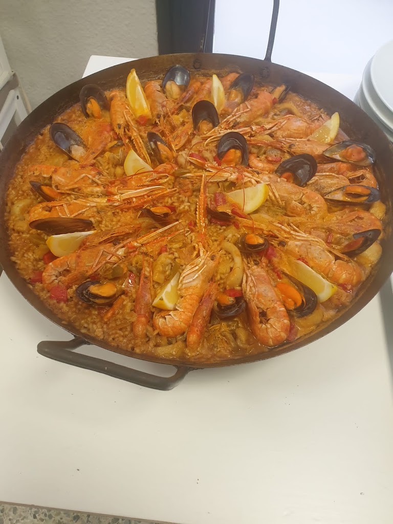Bar Nilo — Comida y bebida