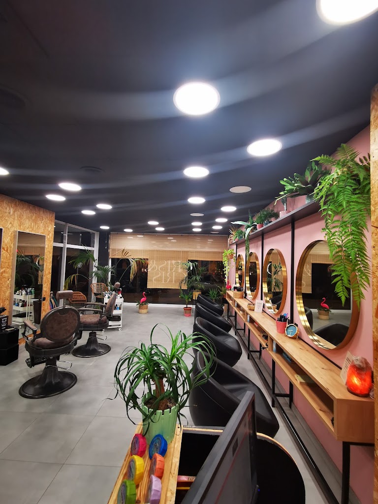 Cris&Cris Hair Studio — Interior