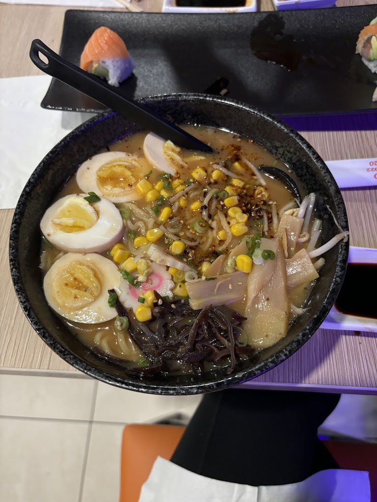 Hornbill Sushi & Asian Fusion