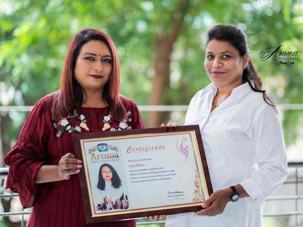 Aroma Womens Beauty Parlour Training Institute