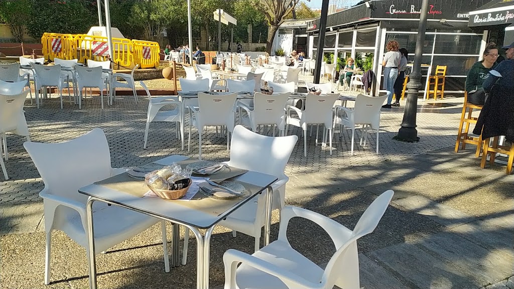 Gloria bendita tapas — Ambiente