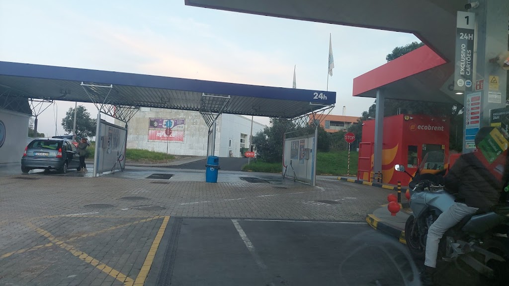 Filling station