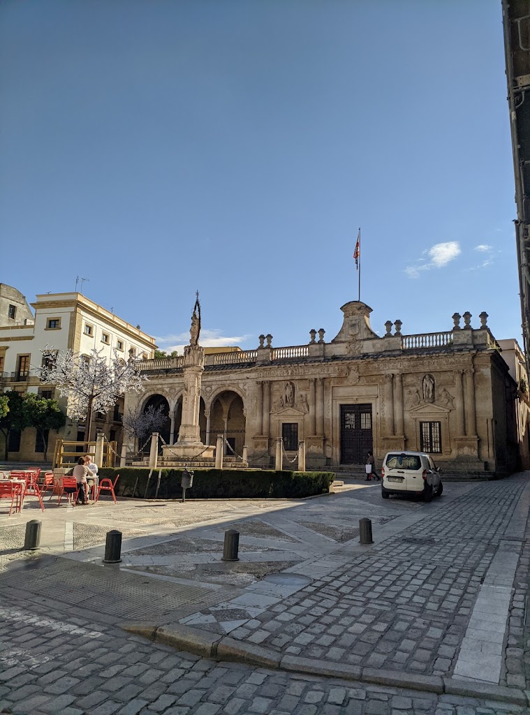 Monumento a la Virgen de la Asuncion
