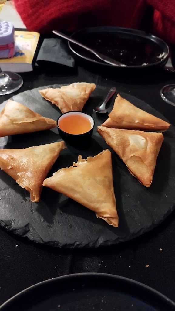 Dourado Gastronomia Portuguesa — Samosa