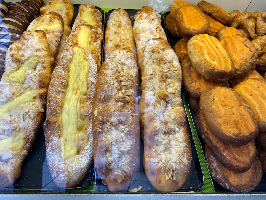 Horno Forn Padro — Comida y bebida