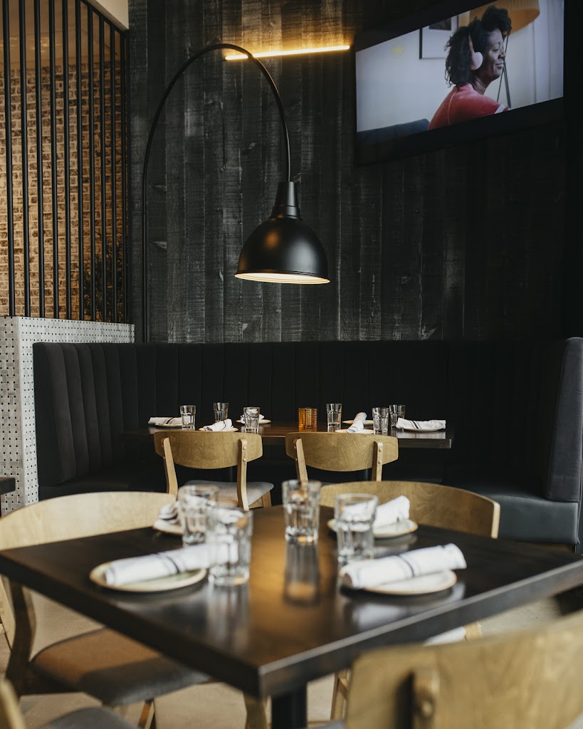 Industria Pizzeria + Bar in Brossard