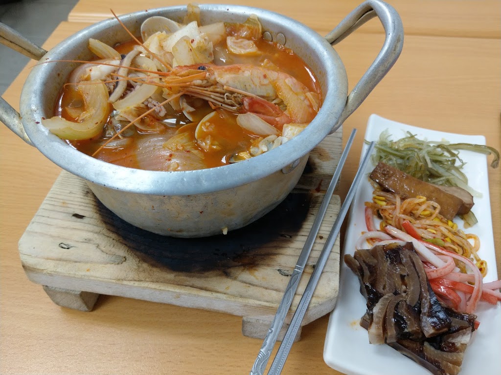 順風韓國料理 的照片