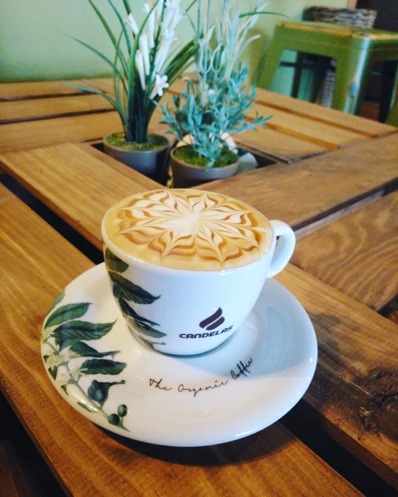 Bar La Favorita — Comida y bebida