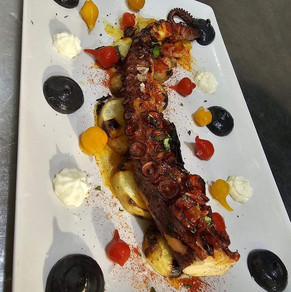 Restaurante Los amigos — Comida y bebida