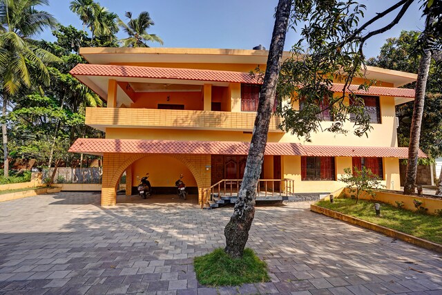 Oyo 85321 King S Villa