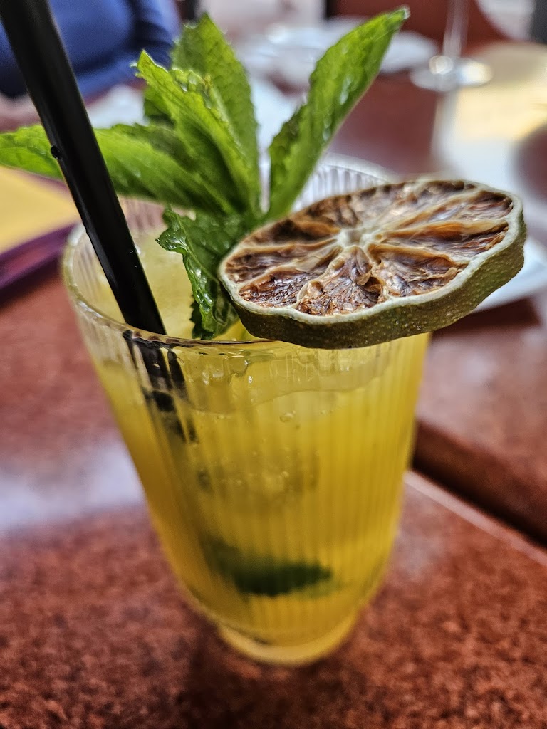 T.H.A.I. In Shirlington Restaurant