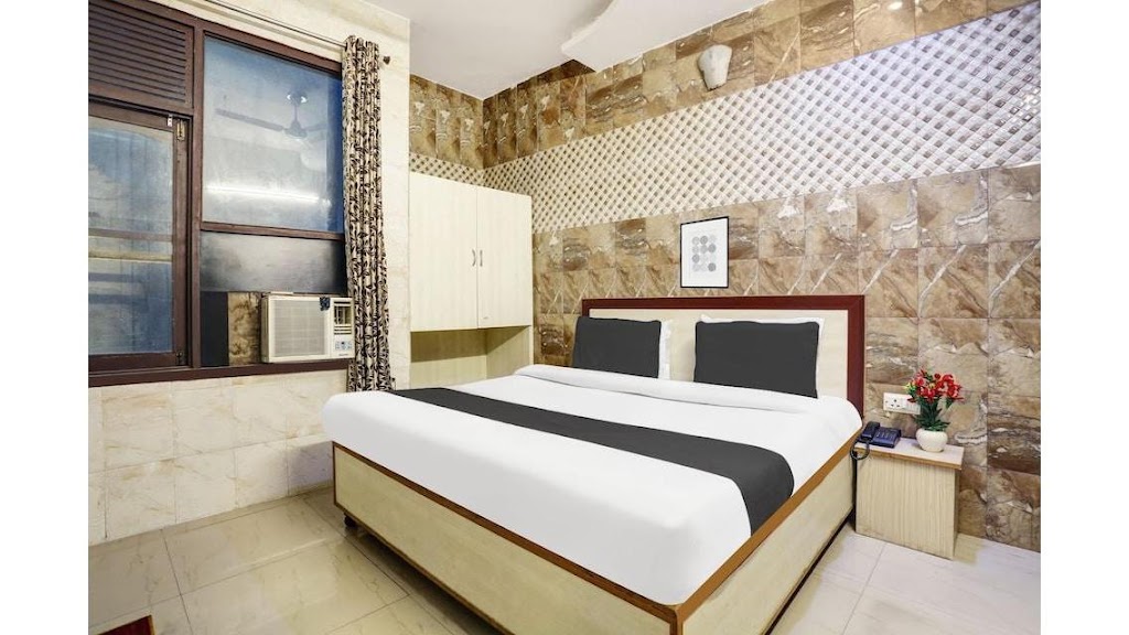 Hotel O Jammu Near Ragunath Bazaar Formerly Goodwill