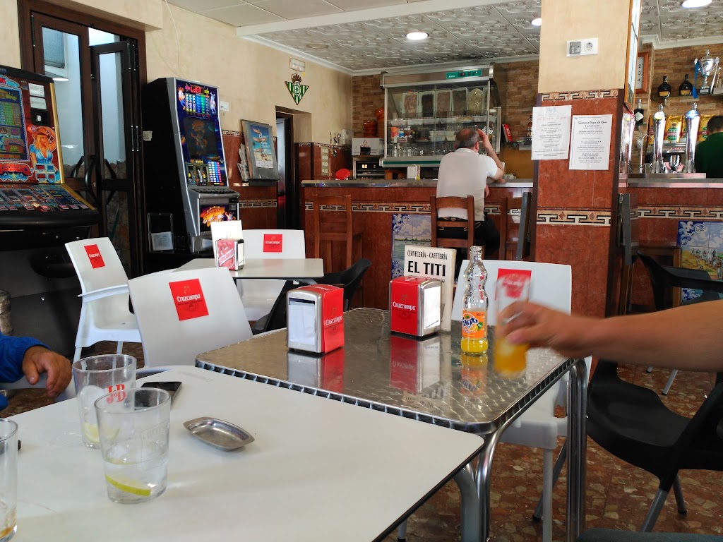 Bar Titi — Ambiente