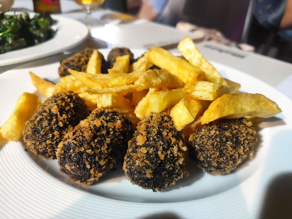 La Portonovesa — Comida y bebida