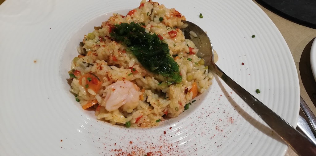 Restaurante Martinnus Taperia — Comida y bebida