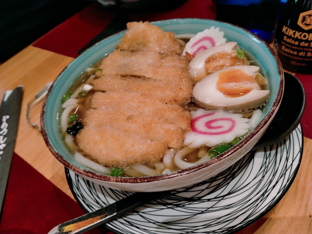 Kingyo Cornella Restaurant Japones (mes que sushi) — Ramen