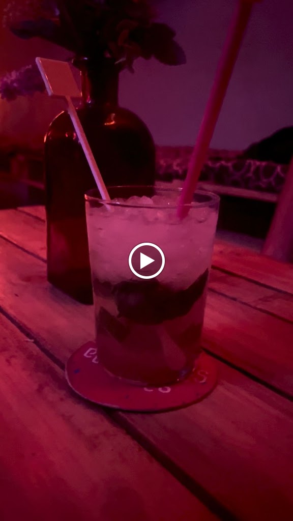 Sa Sargantana Placa Cal Font Igualada Cocktail Bar Copes De Vi — Videos