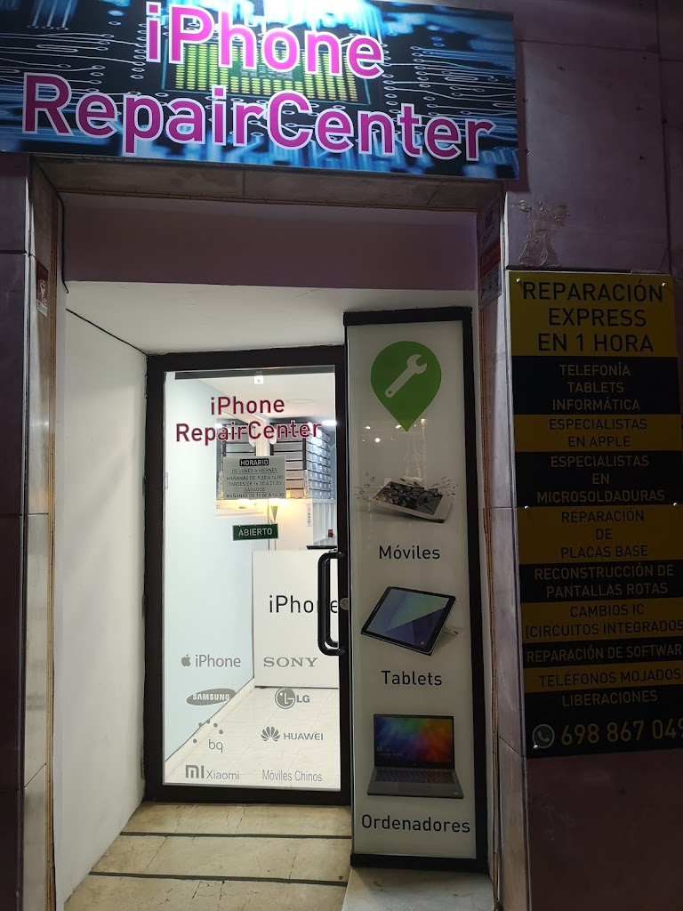 iPhone RepairCenter — Exterior