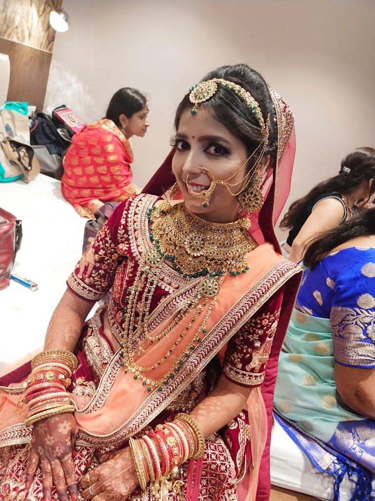 Rup Sanjeevni Beauty Parlour