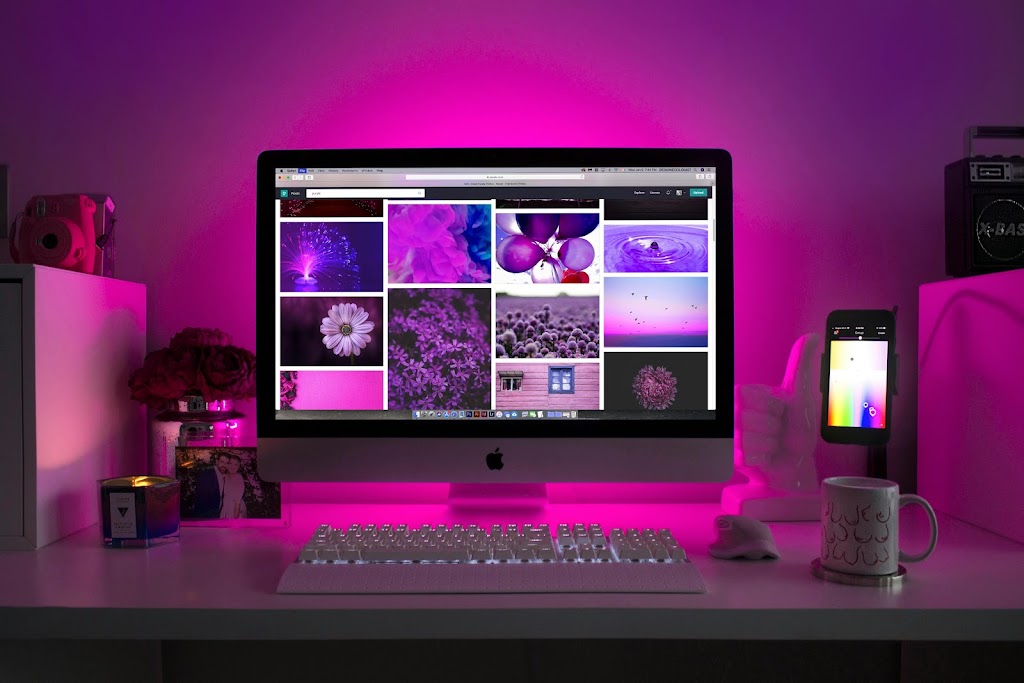 Simax Web Development