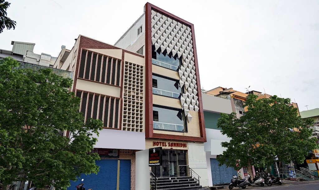 Hotel Sannidhi