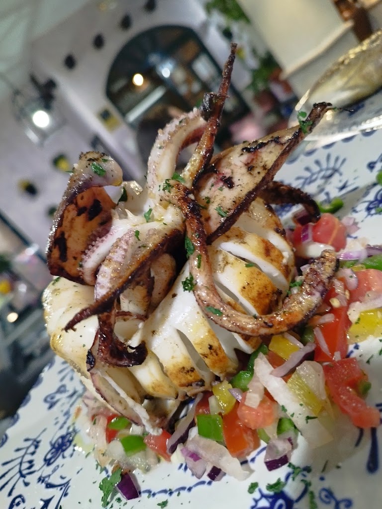 Bar El Bolerin — Comida y bebida