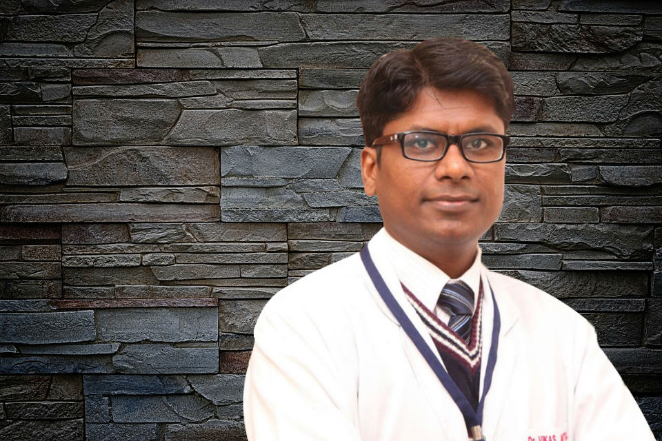 Dr Vikas Mittal Cornea Specialist In Ambala