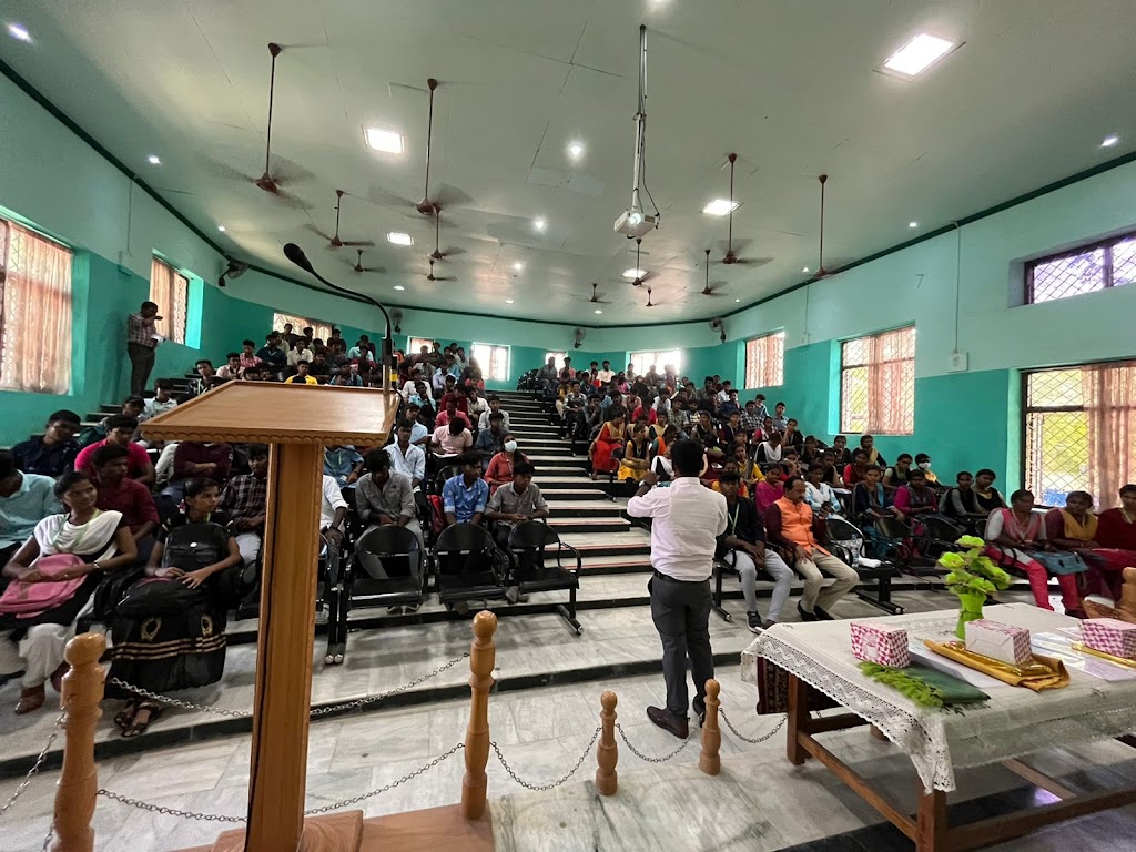 Curlybrace Academy Tindivanam