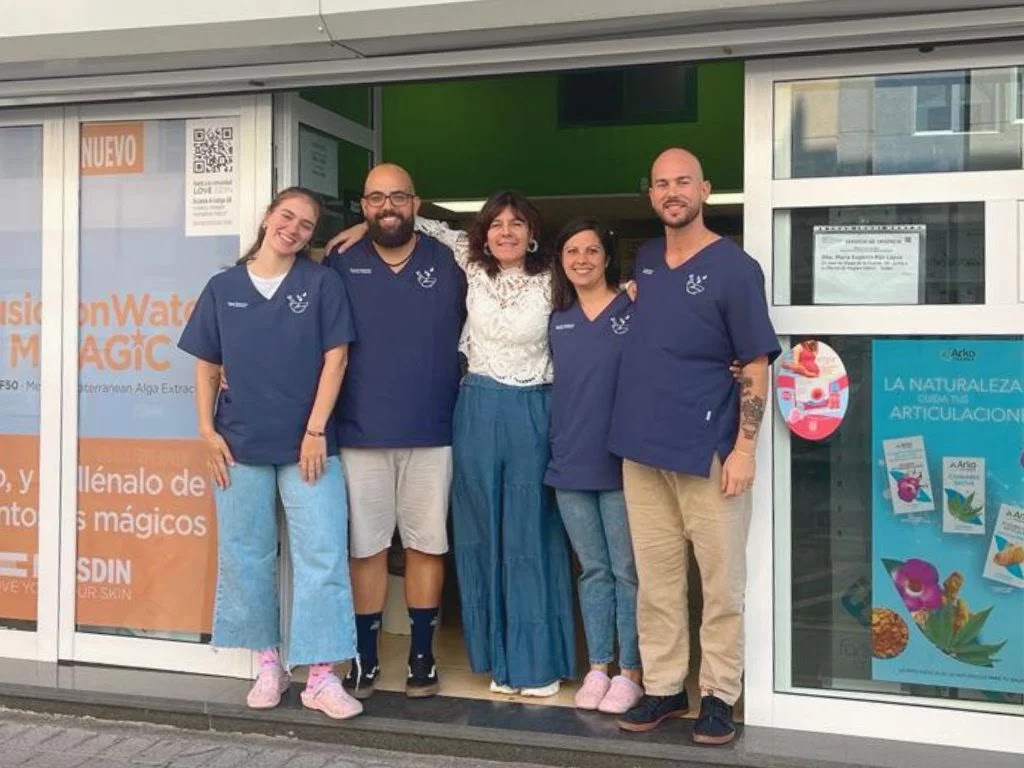 Farmacia Arnao | Lda Maria Angelica Ruano — Del propietario