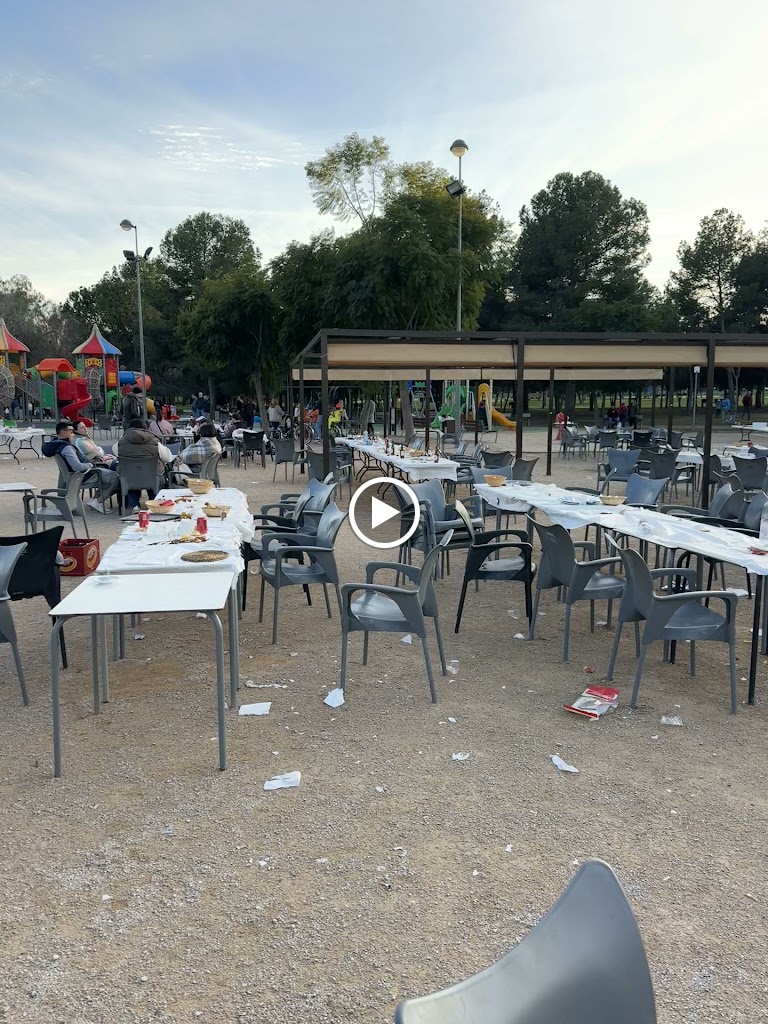 Bar La Canaleta — Videos