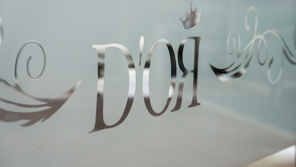 D'OR NAILS