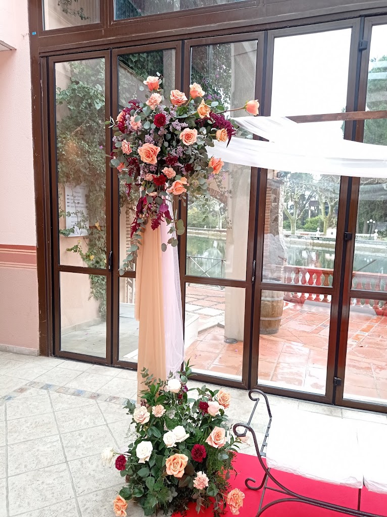 ROSA&MIMOSA Floristeria — Rosa