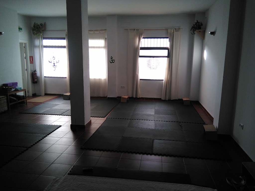 Escuela de Yoga "La Senda" — Del propietario