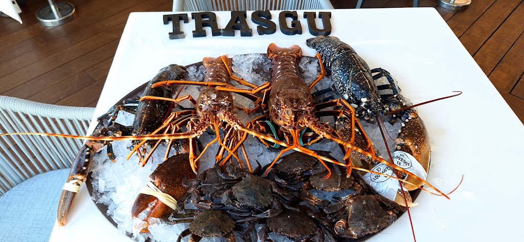 Restaurante El Trasgu — Comida y bebida