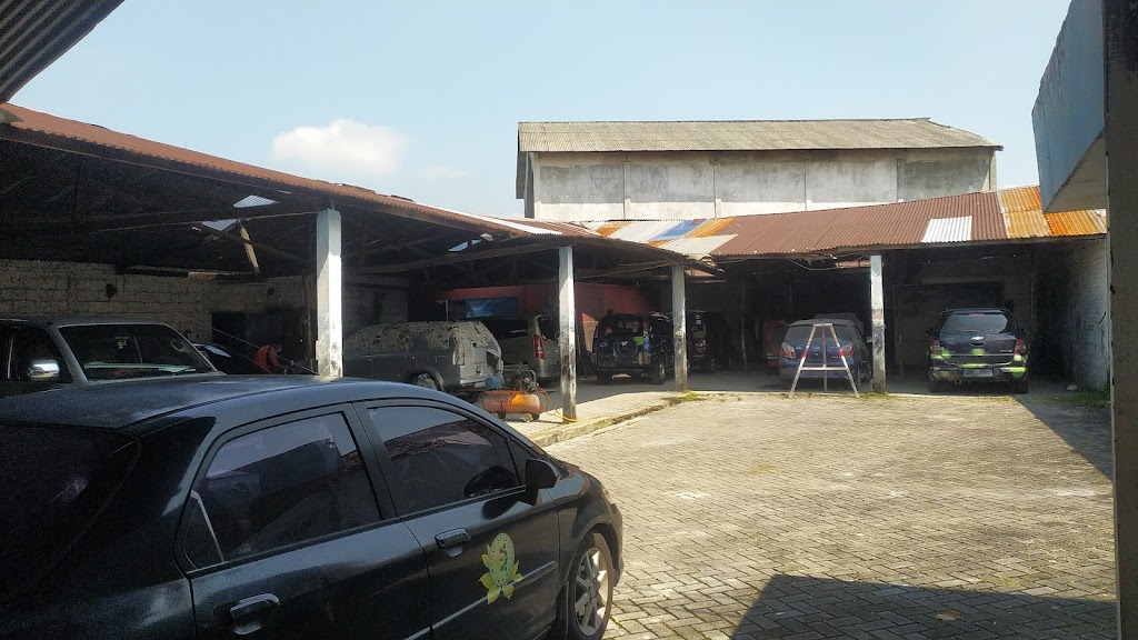 Bengkel Mobil Haji Sahar