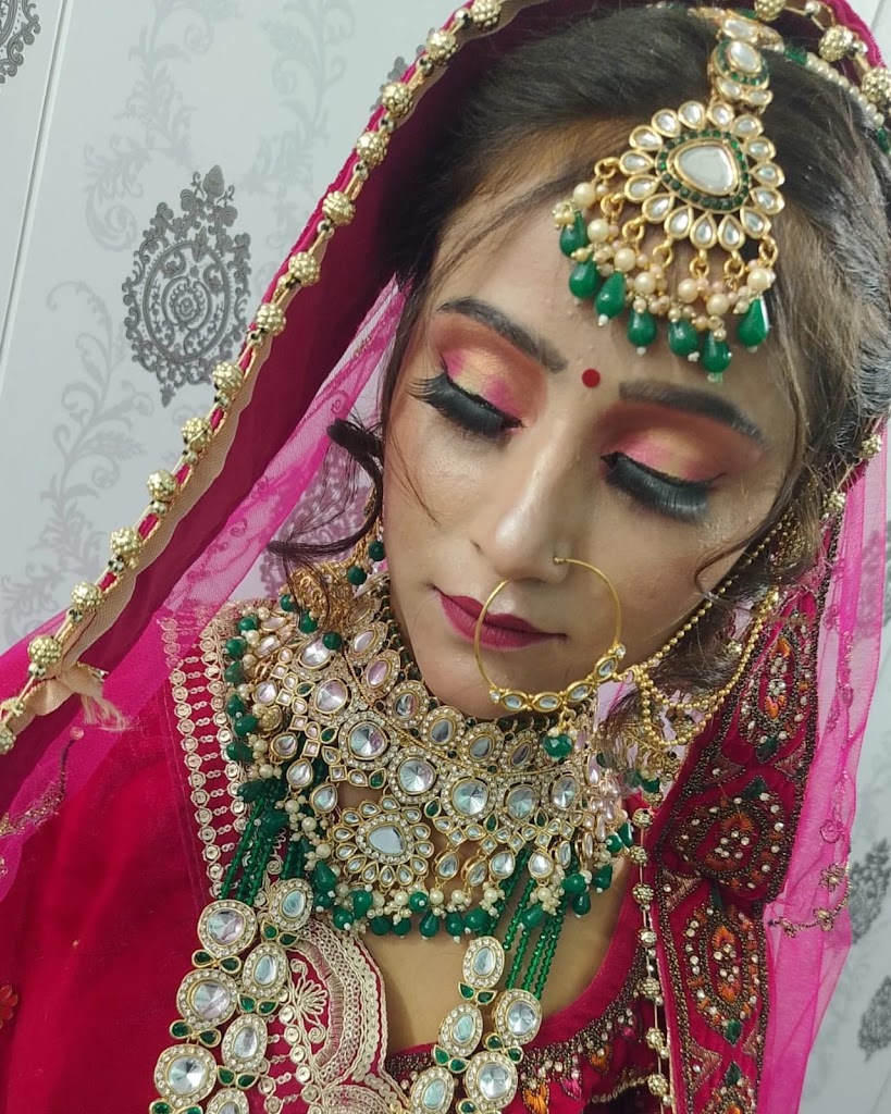 Radhika Beauty Parlour Chharra