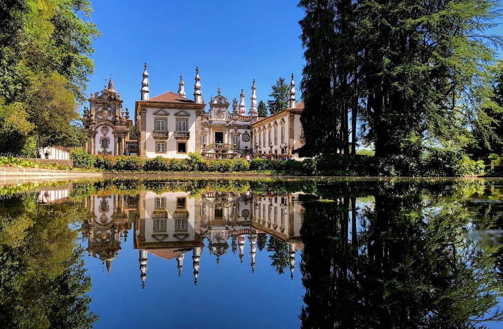 Fundacao Da Casa De Mateus
