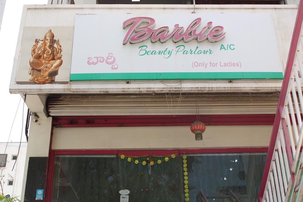 Barbie Beauty Parlour