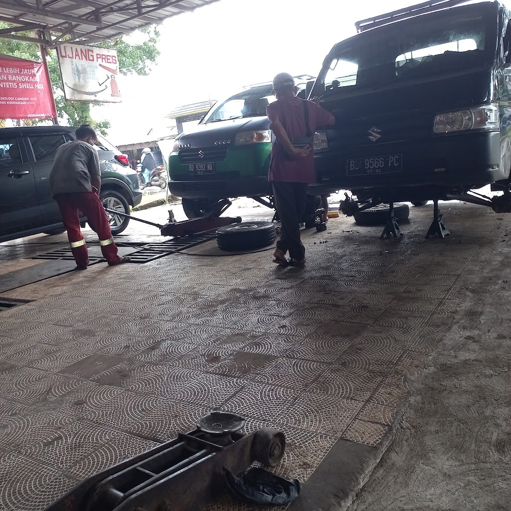Bengkel Ujang Pres (Spesialis Kaki-kaki Mobil)