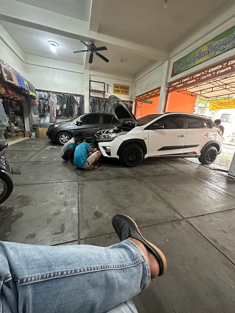 Master Variasi Mobil