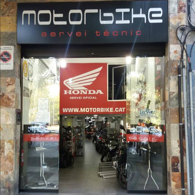 Motorbike Taller — Exterior
